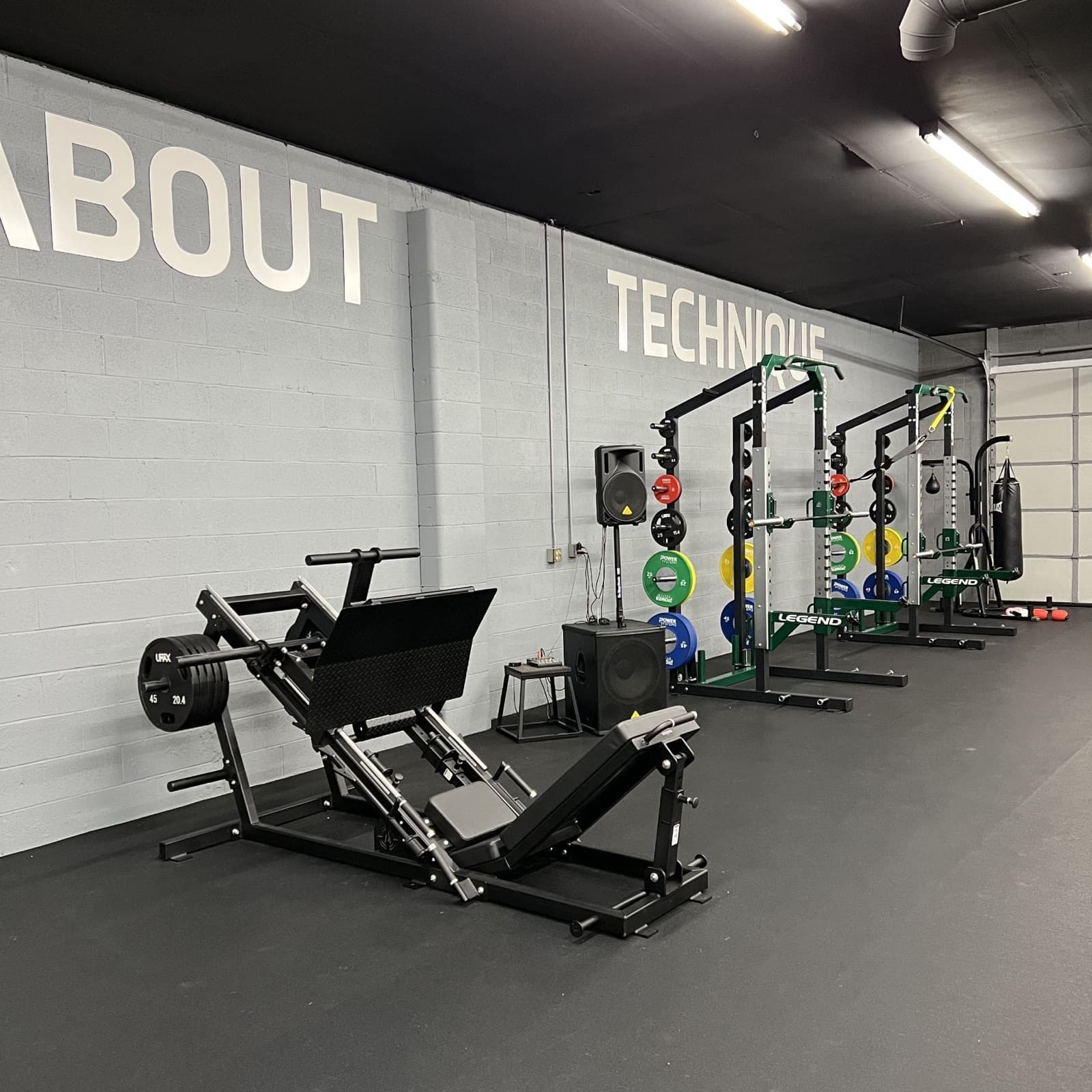 Knoxville Winter Workout Guide: Why Indoor Training At A Private Gym In Knoxville Pays Off, Technique Fitness, Knoxville